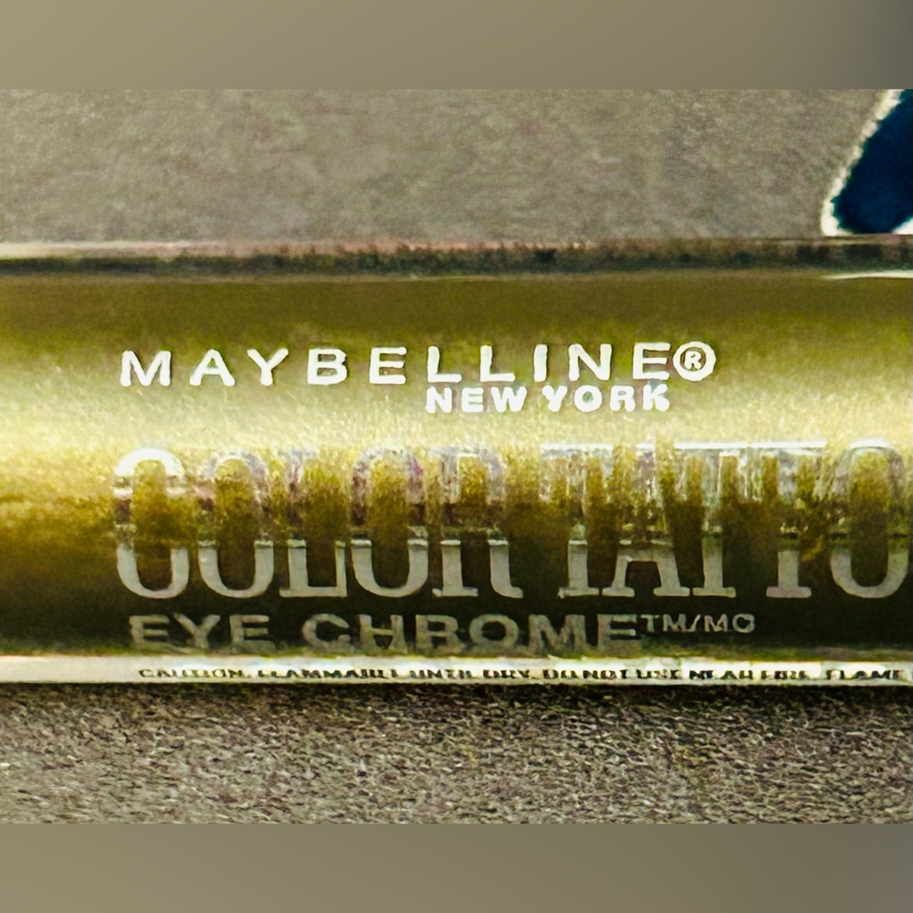 Maybelline Bundle - Picture 8 of 8